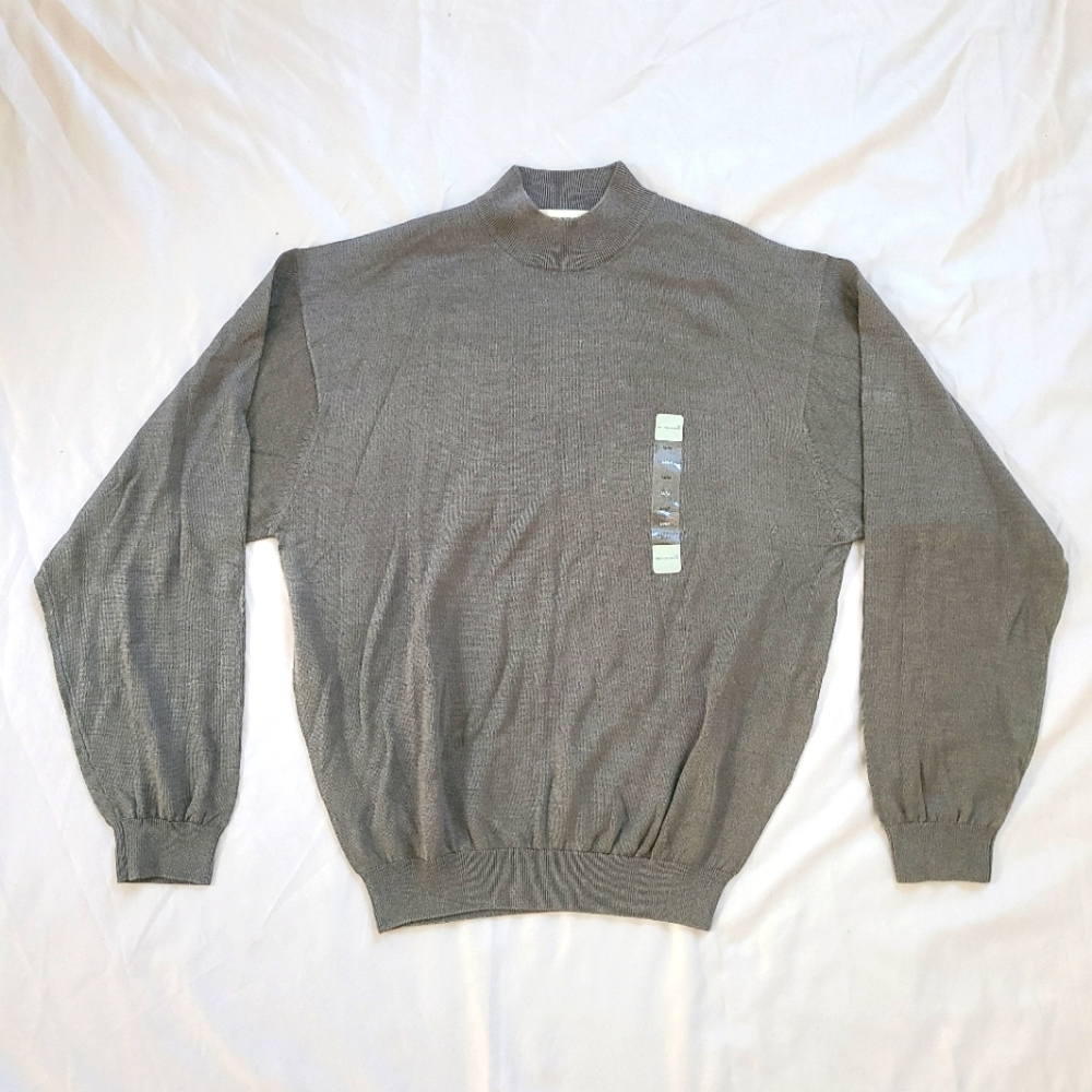 Pronto Uomo Mens Gray Colored Lightweight High Neck Sweater NWT